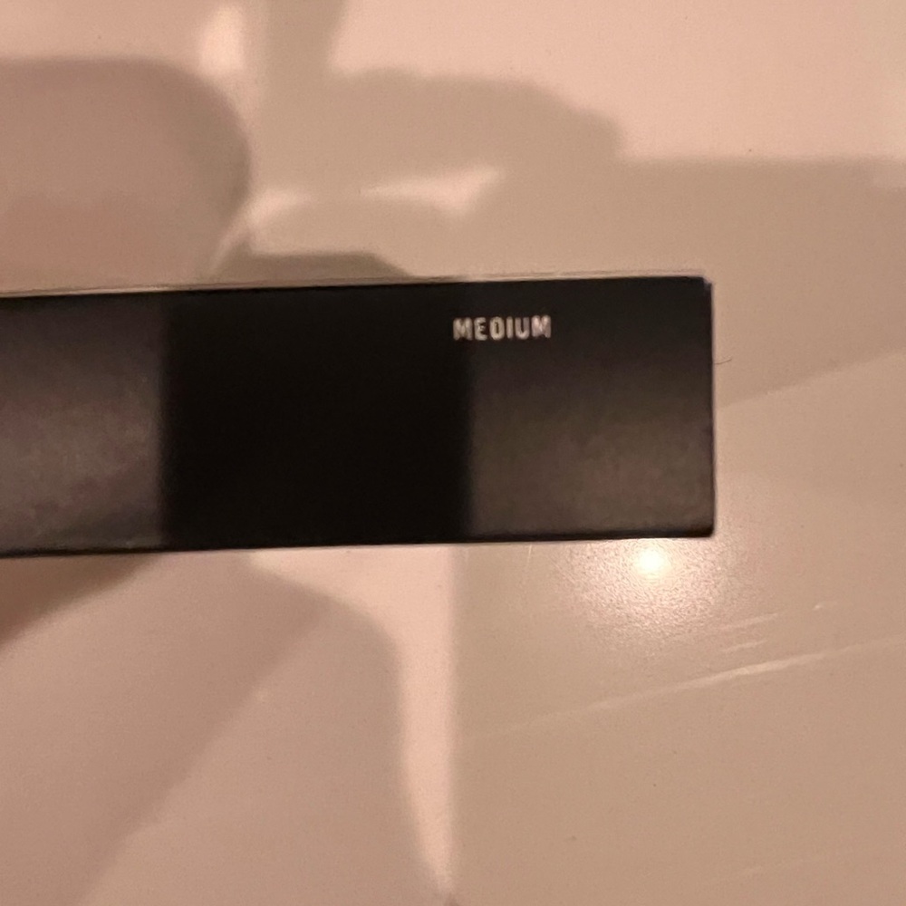 MAC Cosmetics Black Blot Powder / Pressed - Picture 2 of 2